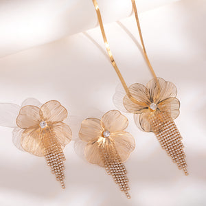 Hiraola's Product Image