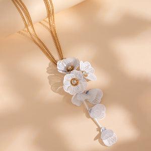 Hiraola's Product Image