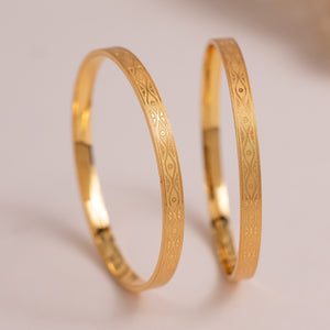 Hiraola's Product Image