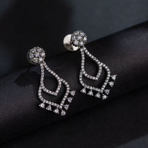 Hiraola's Product Image