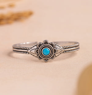 Hiraola's Product Image